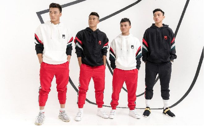 CLB 'triệu like' tuyển Việt Nam: Bất ngờ mang tên Phan Văn Đức! Ảnh 2