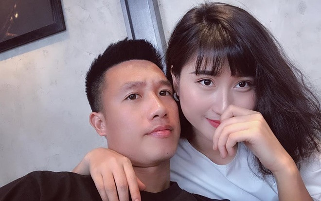 Yêu nhà vô địch AFF Cup, người đẹp đất Cảng bỏ nghề diễn viên đi bán hàng Ảnh 2