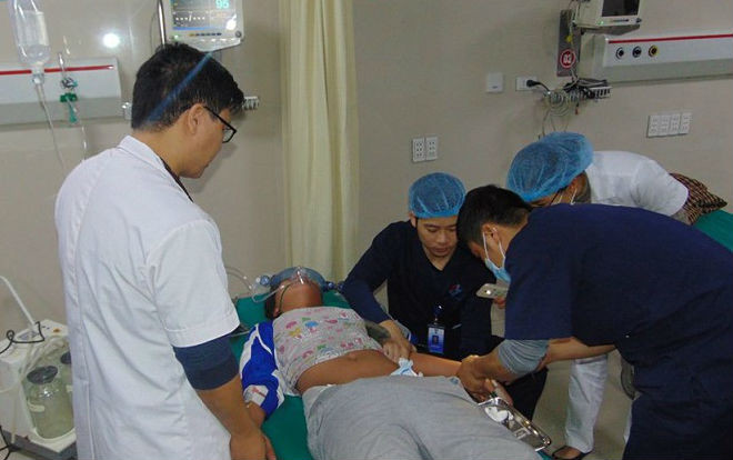 Thiếu niên 14 tuổi bất ngờ bị kiến cắn lúc đang ngủ gây sốc phản vệ bất tỉnh Ảnh 2