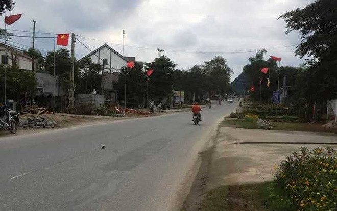 Truy tìm chiếc xe ô tô khiến 2 cụ bà thương vong cuối năm Ảnh 2