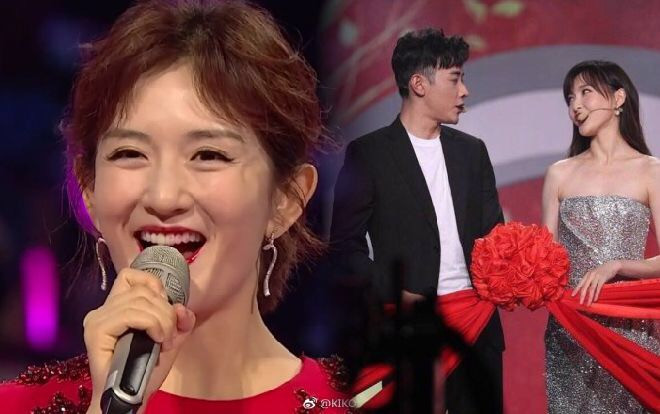 Tâm điểm Weibo đêm Giao thừa: Tạ Na dính son trên răng - Vương Hạc Đệ, Thẩm Nguyệt cùng Tống Thiến bị nghi ngờ hát nhép Ảnh 2