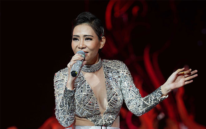 Gác mọi ồn ào, Thu Minh vẫn chứng tỏ đẳng cấp Diva tại 'Duyên dáng Việt Nam' Ảnh 2