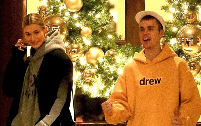 Hành động từ Justin Biber khiến Hailey Baldwin bất ngờ: 'Kịch bản cũ' từng làm với Selena Gomez Ảnh 2