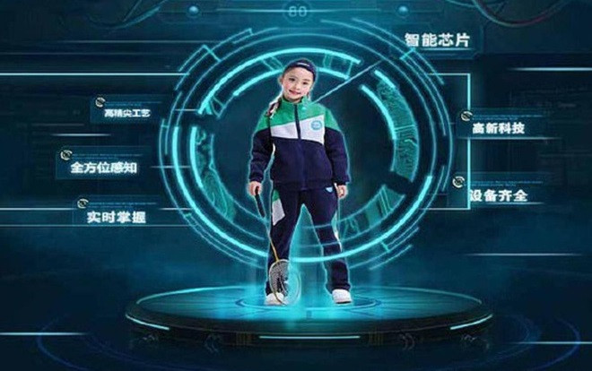 Ngăn chặn nạn trốn học, quốc gia này gắn hẳn định vị GPS vào đồng phục của học sinh gây tranh cãi dữ dội Ảnh 2