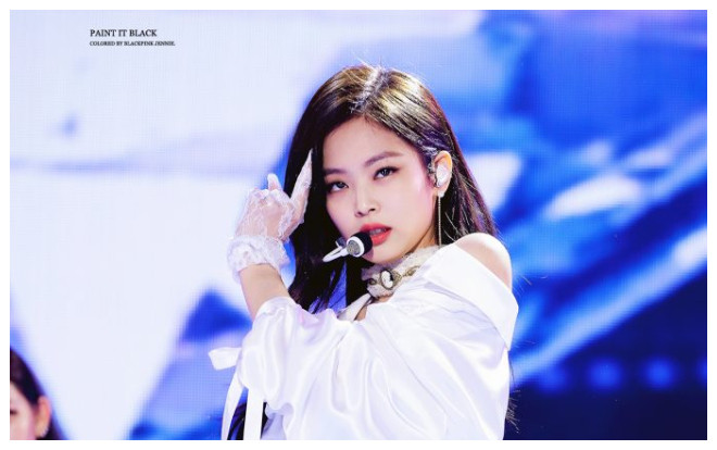 Sau tin tức hẹn hò, Jennie (Black Pink) tỏa sáng ngời ngời với body tuyệt đỉnh Ảnh 2