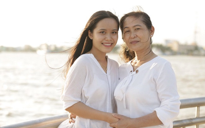 Nữ sinh đầu tiên được sinh ra theo cách thụ tinh ống nghiệm ở Việt Nam: Tự hào là 'hot girl' đặc biệt trong lòng gia đình, bạn bè Ảnh 2