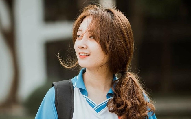 Nữ sinh xinh xắn trong bộ ảnh Thanh xuân vườn trường khiến các chàng trai ráo riết truy tìm info Ảnh 2