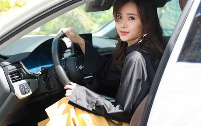 Midu lại tậu căn hộ sang trọng đẹp như mơ Ảnh 2