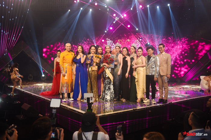 HOT: Đỗ Nhật Hà đăng quang The Tiffany, giành cơ hội đại diện Việt Nam thi Hoa hậu Chuyển giới Quốc tế 2019 Ảnh 2