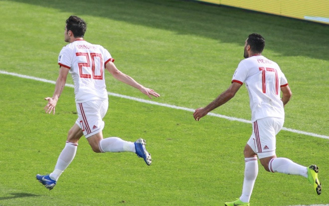 Fan bóng đá phát sốt với 'thảm hoạ bình luận' trận Việt Nam- Iran Ảnh 2