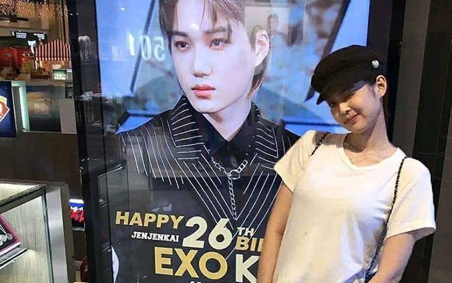Xôn xao khoảnh khắc Jennie chẳng ngại chụp mừng sinh nhật Kai, nhưng sự thật là… Ảnh 2