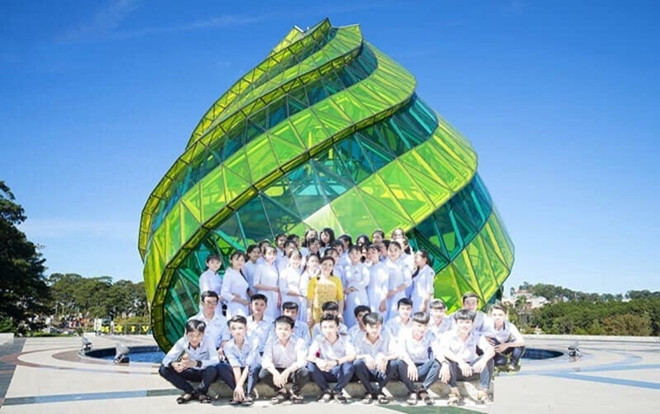 Muốn cả lớp đi du lịch mà không có tiền thì làm thế nào - cách của chàng trai khiến cư dân mạng phì cười Ảnh 2