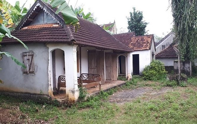 Bố nhờ 'yêu râu xanh' trông nhà, con gái bị hãm hại Ảnh 2