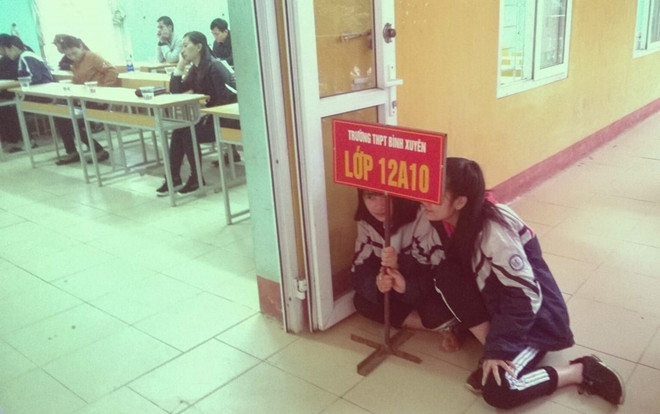 Những bức ảnh cười ra nước mắt chứng minh sức nặng của buổi họp phụ huynh có thể làm thay đổi vận số đời học sinh Ảnh 2
