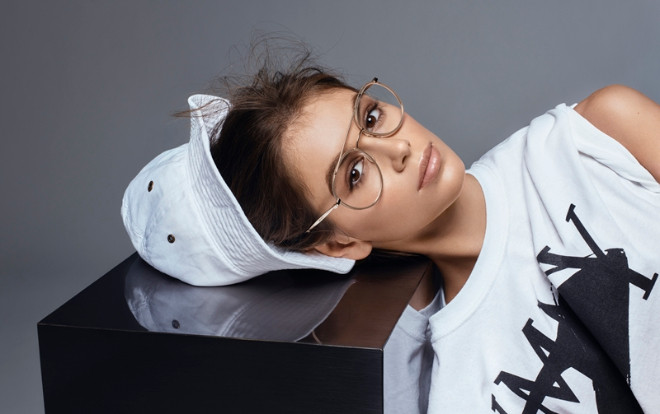 Người mẫu hot nhất 2018 trở thành gương mặt đại diện cho Jimmy Choo Ảnh 2