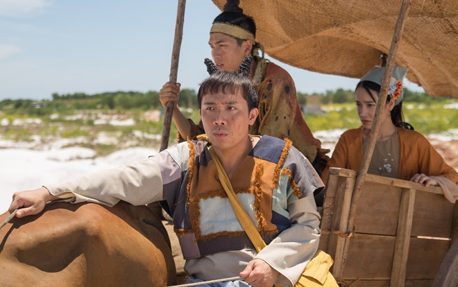 Tại sao Trấn Thành lại chấp nhận đóng vai phụ, làm nền cho diễn viên mới Quốc Anh trong phim Tết 2019 'Trạng Quỳnh'? Ảnh 2