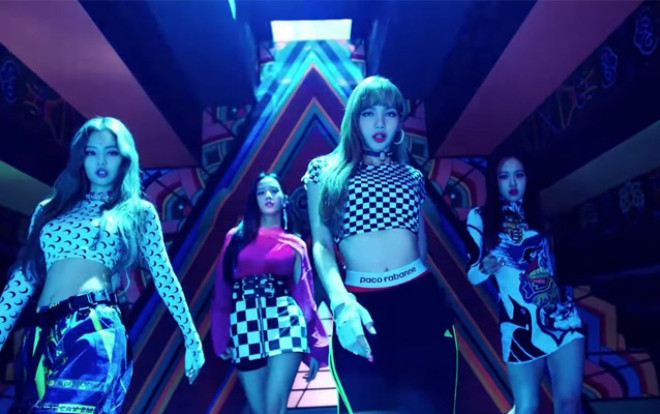 Sau hơn 1 tiếng gây hỗn loạn, MV của BlackPink - TWICE - V hồi sinh như… chưa hề có cuộc chia ly Ảnh 2
