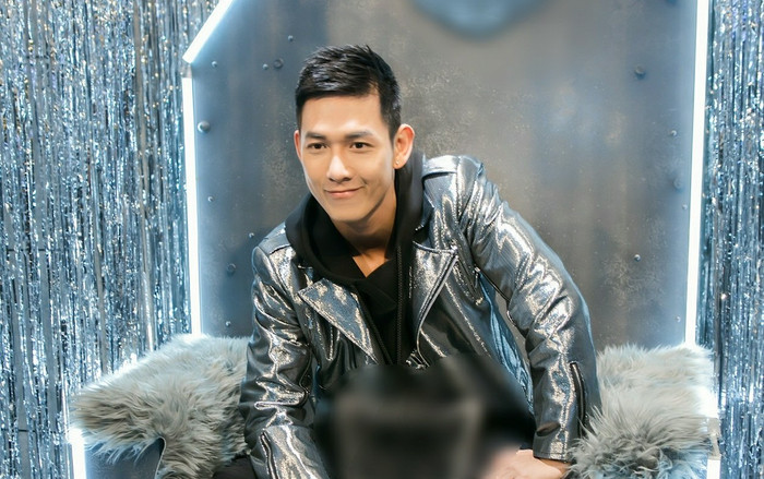 Cường Seven, Song Luân đồng loạt diện tông bạc khoe nét điển trai khó cưỡng Ảnh 2