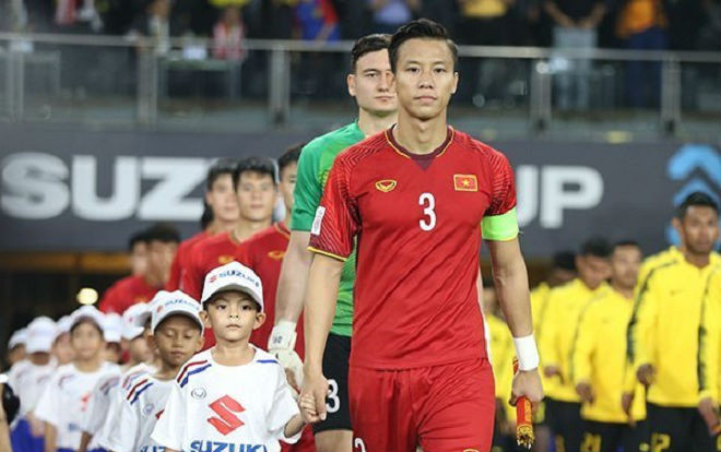 Quế Ngọc Hải - Đội trưởng ghi bàn vào lưới Yemen đêm qua: Cô giáo chủ nhiệm từng khuyên nghỉ đá bóng vì… học quá giỏi Ảnh 2