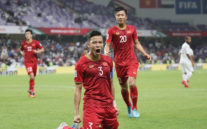 Tuyển Việt Nam vào vòng 1/8: May mắn hay xứng đáng? Ảnh 2