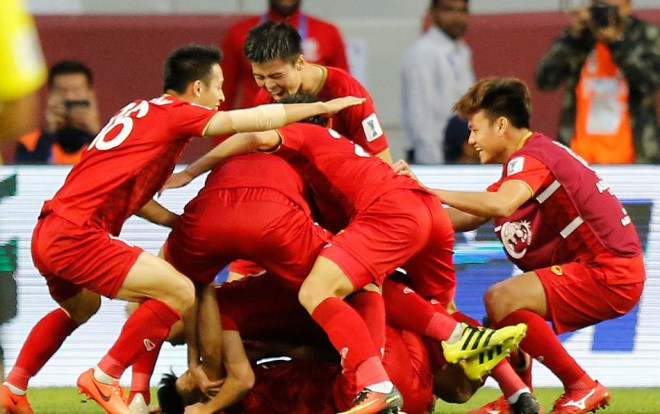 Xác định xong 8 đội vào tứ kết ASIAN Cup 2019! Ảnh 2