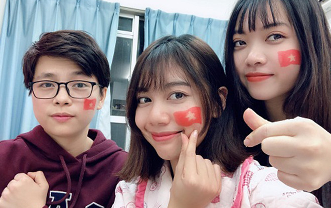 Du học sinh Việt Nam ở Nhật cổ vũ bóng đá trong thầm lặng Ảnh 2