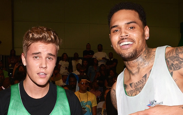 Về phe Chris Brown sau cáo buộc quấy rối, Justin Bieber muốn chống lại cả thế giới? Ảnh 2