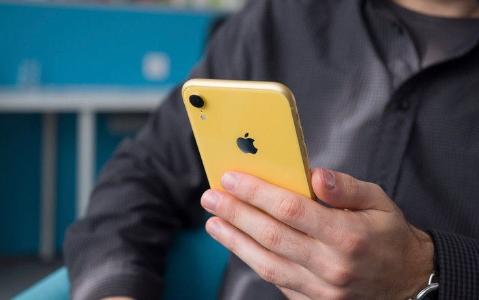 Ế ẩm kéo dài, Apple tiếp tục gia hạn chương trình 'thu cũ đổi mới' iPhone Xs/ iPhone Xr Ảnh 2