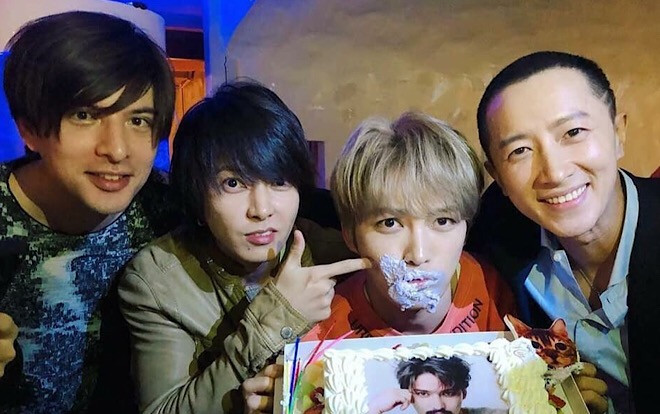 Jae Joong (JYJ) ăn sinh nhật ấm cúng bên Hàn Canh, Yamashita Tomohisa và Shirota Yuu Ảnh 2