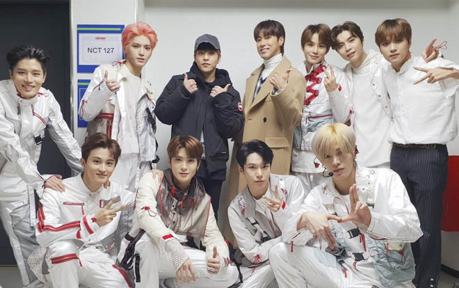 Concert đầu tay đã được chính tiền bối Yunho (TVXQ) và một số đồng nghiệp ở SM đến cổ vũ: NCT 127 là sướng nhất! Ảnh 2