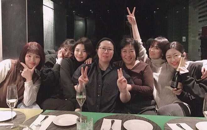 Song Hye Kyo khoe vẻ đẹp tinh khôi không hề có nếp nhăn dù đã ở độ tuổi 38 Ảnh 2