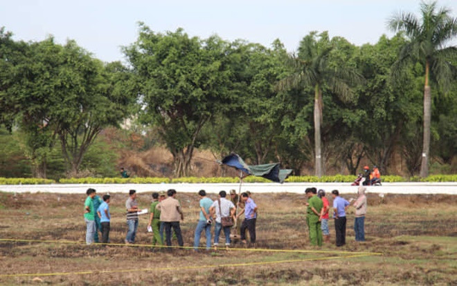 Bình Dương: Tá hỏa phát hiện bộ xương người khi đang dọn cỏ chuẩn bị bắn pháo hoa Ảnh 2