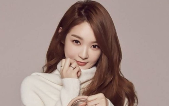 Hoạt động 10 năm, đến giờ Minkyung (Davichi) mới chịu ra mắt solo! Ảnh 2