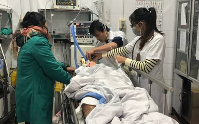 Sinh ly tử biệt sau chén rượu tất niên Ảnh 2