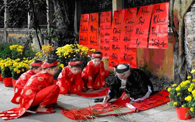 Ông đồ phải có trình độ như thế nào mới được tham gia cho chữ dịp đầu năm ở Văn Miếu? Ảnh 2