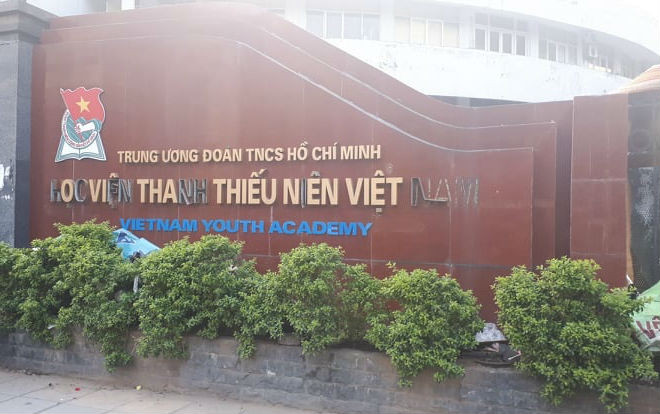 Sinh viên làm đơn xin phép đi điều trị tâm lý bị quy là nghỉ học vô tổ chức, nhà trường lên tiếng Ảnh 2