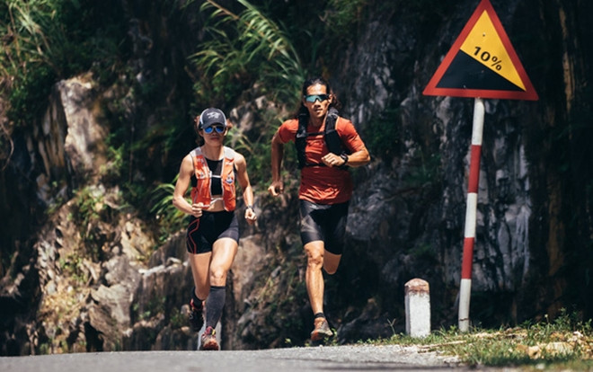 Người Việt đầu tiên chạy 4.500km từ Hà Nội đến Singapore Ảnh 2