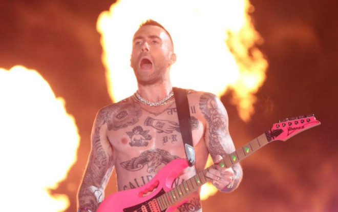 Đúng như dự đoán: Màn trình diễn Super Bowl rating thấp kỉ lục đã thuộc về Maroon 5! Ảnh 2