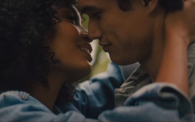 ‘The Sun Is Also a Star’ tung trailer đầu tiên hé lộ chuyện tình tuyệt đẹp và đầy lãng mạn Ảnh 2