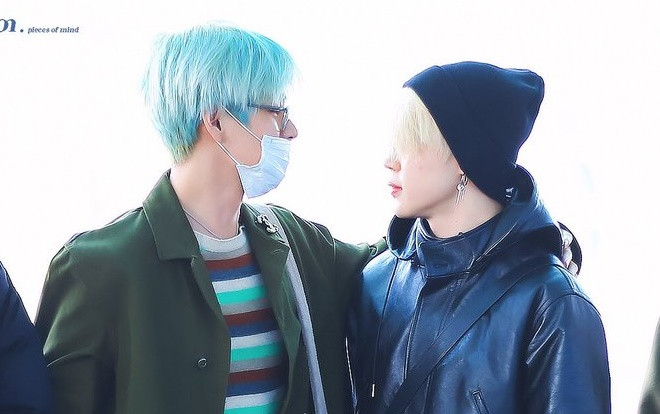 Khoảnh khắc đáng yêu của V và Jimin (BTS) khi vừa đặt chân đến Mỹ trước thềm Grammy 2019 Ảnh 2