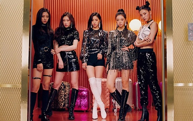 Debut được 12 tiếng, ITZY xuất sắc phá luôn kỷ lục của IZ*ONE Ảnh 2