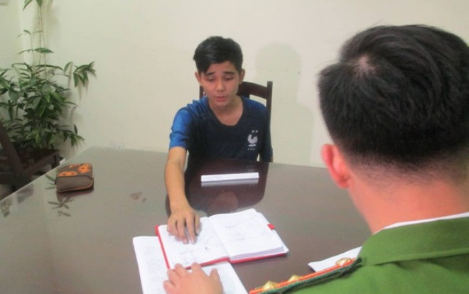 Khởi tố nghi phạm 20 tuổi cứa cổ tài xế taxi trước cổng sân Mỹ Đình Ảnh 2