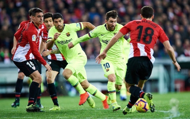 Tịt ngòi 2 trận liên tiếp, Messi vẫn khiến Ronaldo phải 'hít khói' Ảnh 2