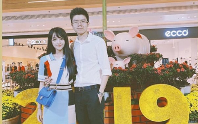 Ngọt ngào như Phan Hoàng và bạn gái: Dành cả ngày cuối cùng của Tết cho nhau, lúc nào cũng nắm tay lãng mạn Ảnh 2