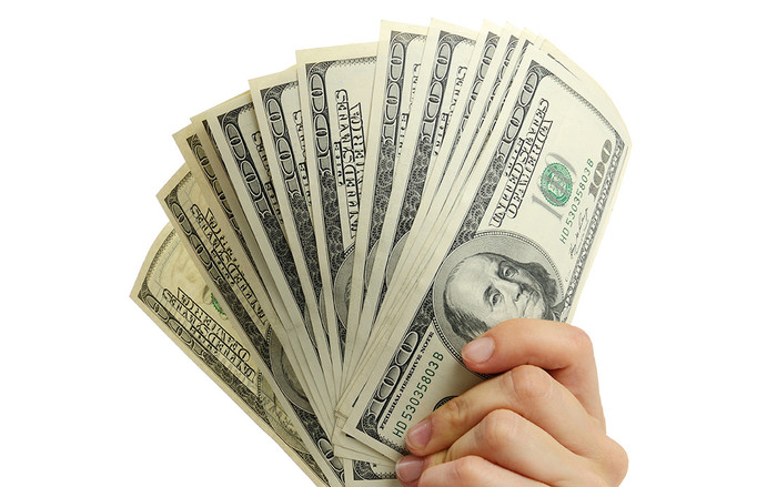 Người phụ nữ bạo chi gần 3.000 USD để tìm người làm việc ít ai ngờ đến Ảnh 2