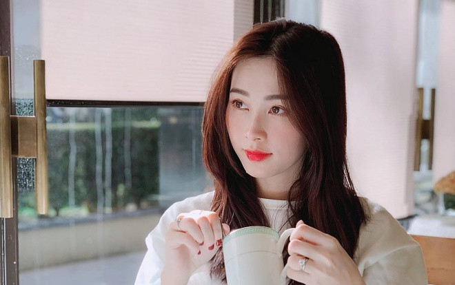 Đặng Thu Thảo khoe vẻ đẹp ngọt ngào trong chuyến ‘du hí’ đầu xuân cùng ông xã Ảnh 2