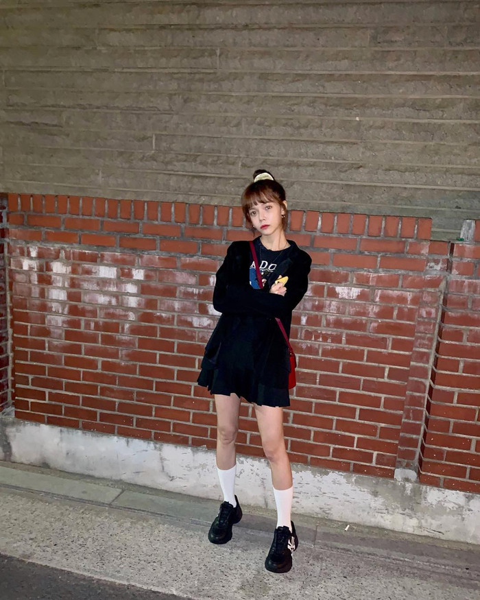 Ai bảo càng ốm càng đẹp, Jimin (AOA) khiến fan tá hỏa vì gầy như que củi