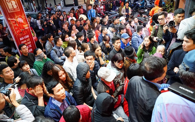 Hậu ngày vía Thần Tài: Người mua lỗ lớn còn người bán lãi đậm Ảnh 2