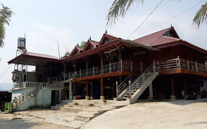 Bàng hoàng bố sát hại con trai 10 tháng tuổi trong nhà tắm Ảnh 2