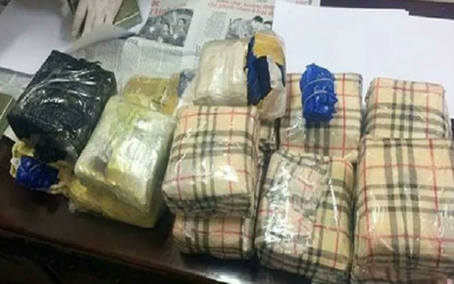 Đối tượng nước ngoài mang 3 tạ ma túy vào Việt Nam Ảnh 2